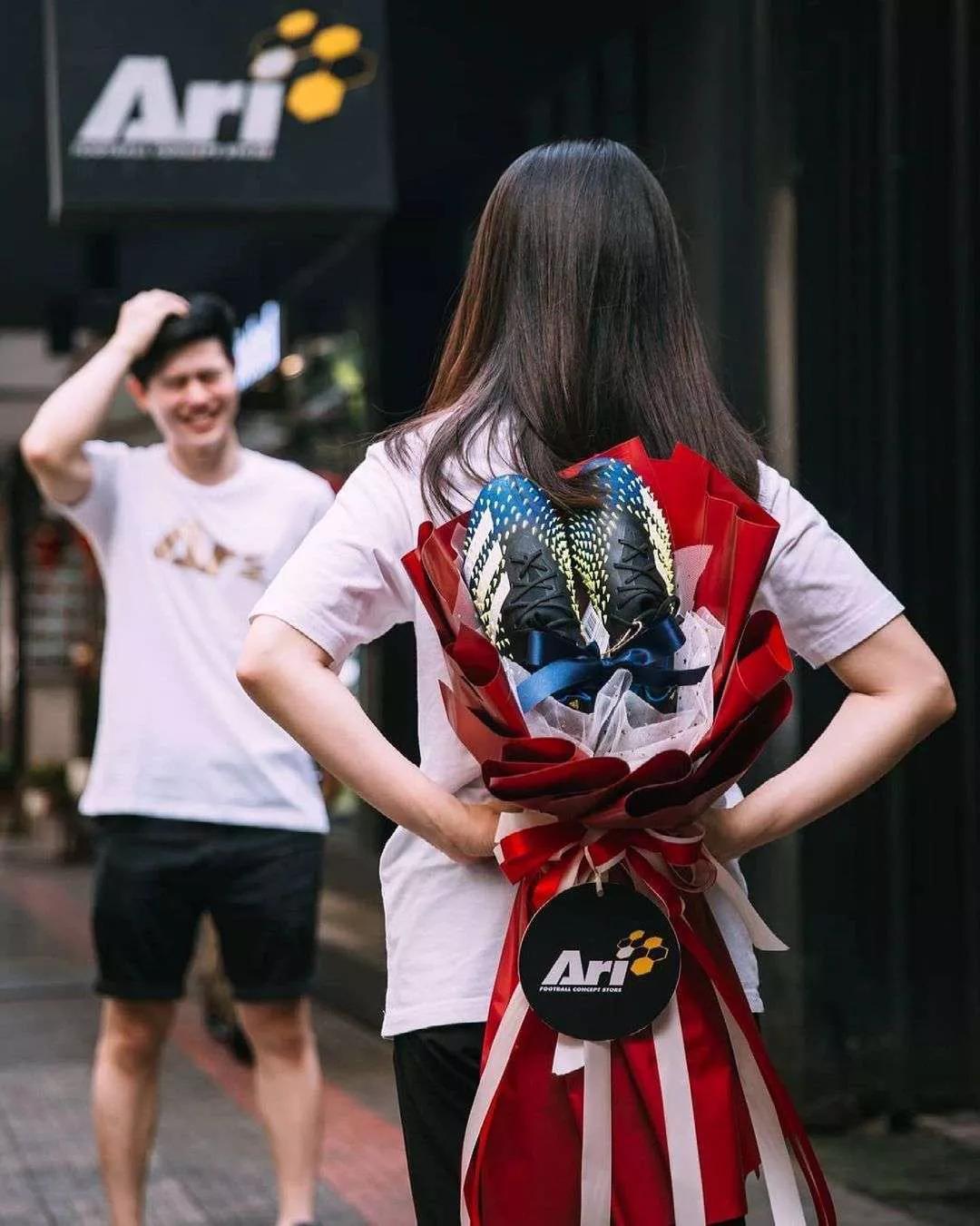 你有那些漂亮的足球文案欢迎在下面接龙。(图1)