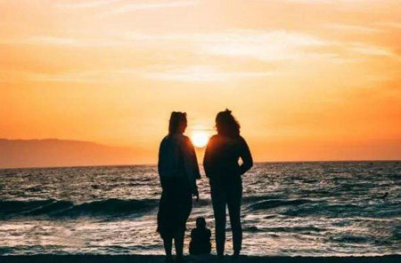 人在山水之间的唯美句子（山水在人间）(图1)