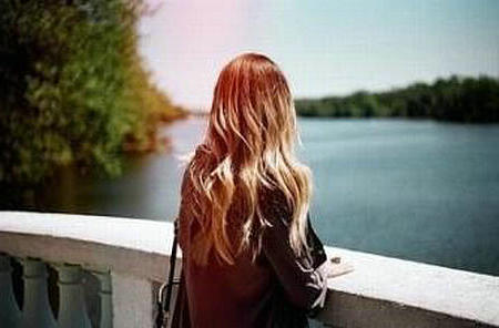 优美温馨的英文句子大全(唯美英文短句图片)(图1) 优美温馨的英文句子大全(唯美英文短句图片)(图1)