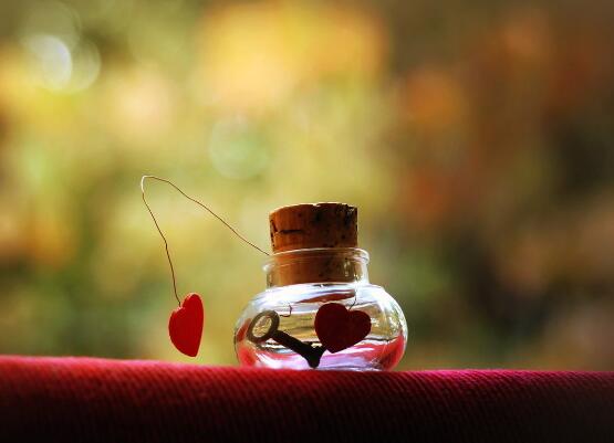 关于该不该放手的唯美句子（形容该放手就放手的句子）(图1)