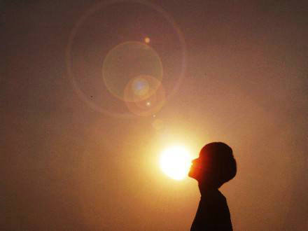 励志文案短句干净生活（简短干净文案句子）(图1)