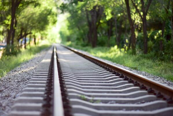 劳动励志经典短句（劳动励志名言）(图1)