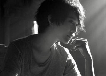 只有你陪我一生的说说(只有你陪我一生的说说图片带字)(图1) 只有你陪我一生的说说(只有你陪我一生的说说图片带字)(图1)