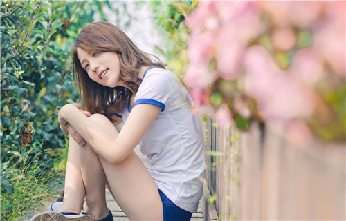 商业地产软文文案短句(房地产软文文案)(图1) 商业地产软文文案短句(房地产软文文案)(图1)