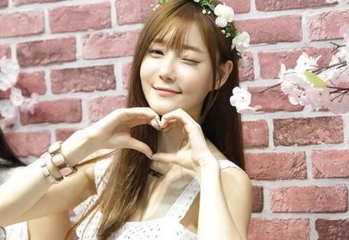 夏有乔木雅望天堂格言（夏有乔木雅望天堂意义）(图1)