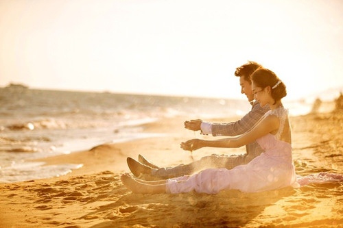 好姐妹开心文案短句（希望闺蜜开心的文案）(图1)