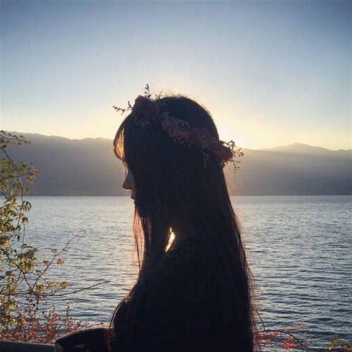 小红书文案励志的经典句子（小红书旅游文案）(图1)