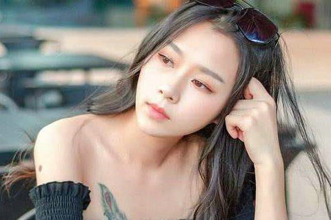 崩溃的一天的说说（我崩溃的那天晚上经典说说）(图1)