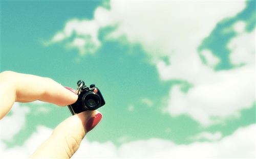 开车路上语录经典短句(开车在路上发朋友圈搞笑说说)(图1) 开车路上语录经典短句(开车在路上发朋友圈搞笑说说)(图1)