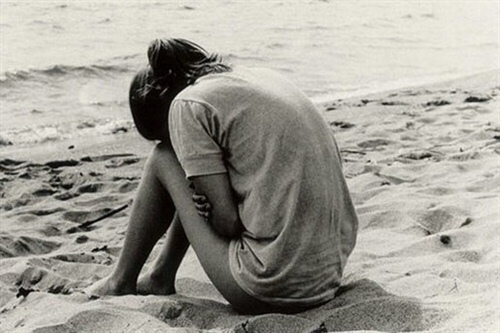 形容凝炼的简短句子（形容凝固）(图1)