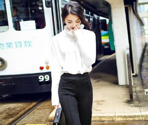 心情凄凉的诗句短句（心情凄凉的诗句短句子）(图1)