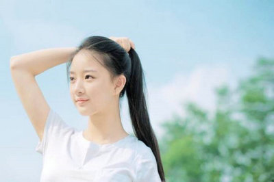 描写晴天的优美句子（环境描写晴天的优美句子）(图1)