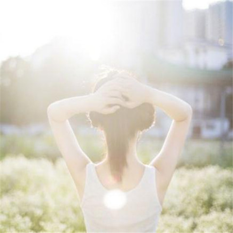 描写心情唯美的句子大全（描写心情的唯美短句）(图1)