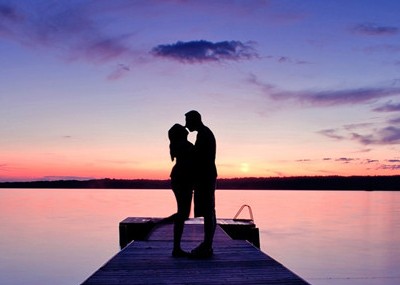 旅游拍照文案短句 旅游拍照发朋友圈的短句(图1)