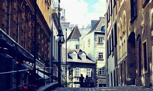 春夏夏秋冬的唯美句子 春夏秋冬的配图(图1) 春夏夏秋冬的唯美句子 春夏秋冬的配图(图1)