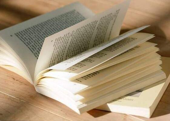 晚安语录简单到流泪 晚安语录 短句图片(图1)