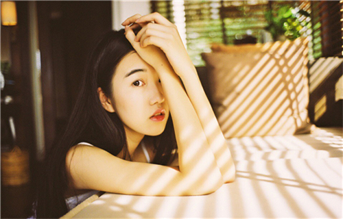 最好用的英文短句 十个好的英语句子带翻译(图1)