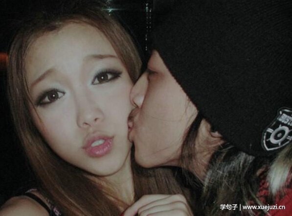 有关同学情谊的优美句子 同学情谊唯美句子图片带字(图1)