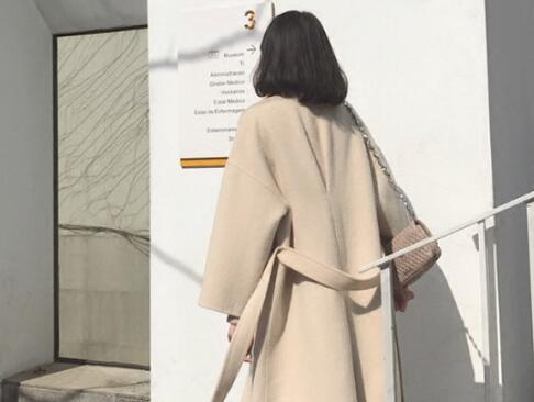 设计师励志名言中英文 设计师经典名言短句(图1) 设计师励志名言中英文 设计师经典名言短句(图1)