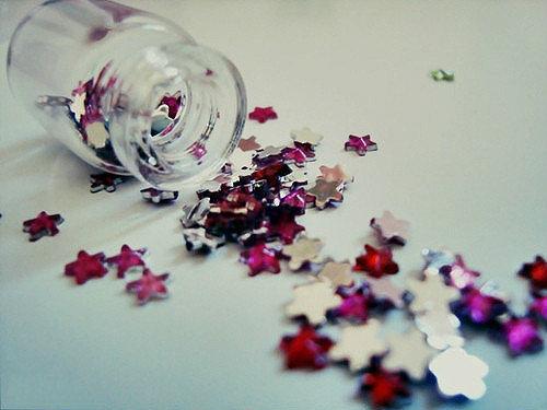 闺蜜生日文案短句煽情 闺蜜生日文案走心句子简短(图1) 闺蜜生日文案短句煽情 闺蜜生日文案走心句子简短(图1)