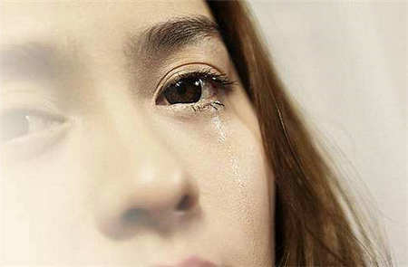 雨果经典语录精辟 雨果经典语录摘抄100字左右(图1) 雨果经典语录精辟 雨果经典语录摘抄100字左右(图1)