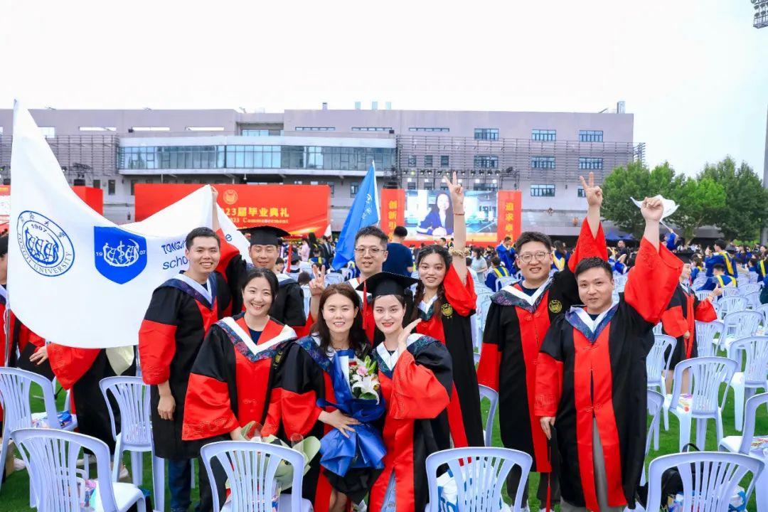 同济校长寄语2023届毕业生:心有所向,奋发有为,做走在时代前列的奋斗者(图4) 同济校长寄语2023届毕业生:心有所向,奋发有为,做走在时代前列的奋斗者(图4)