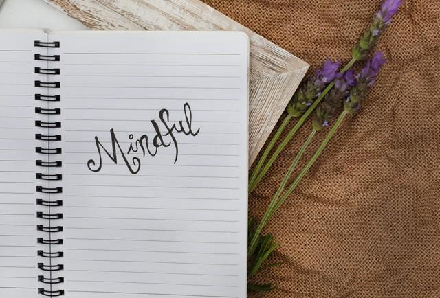 关于珍惜的10个名言金句，很有哲理(图1)