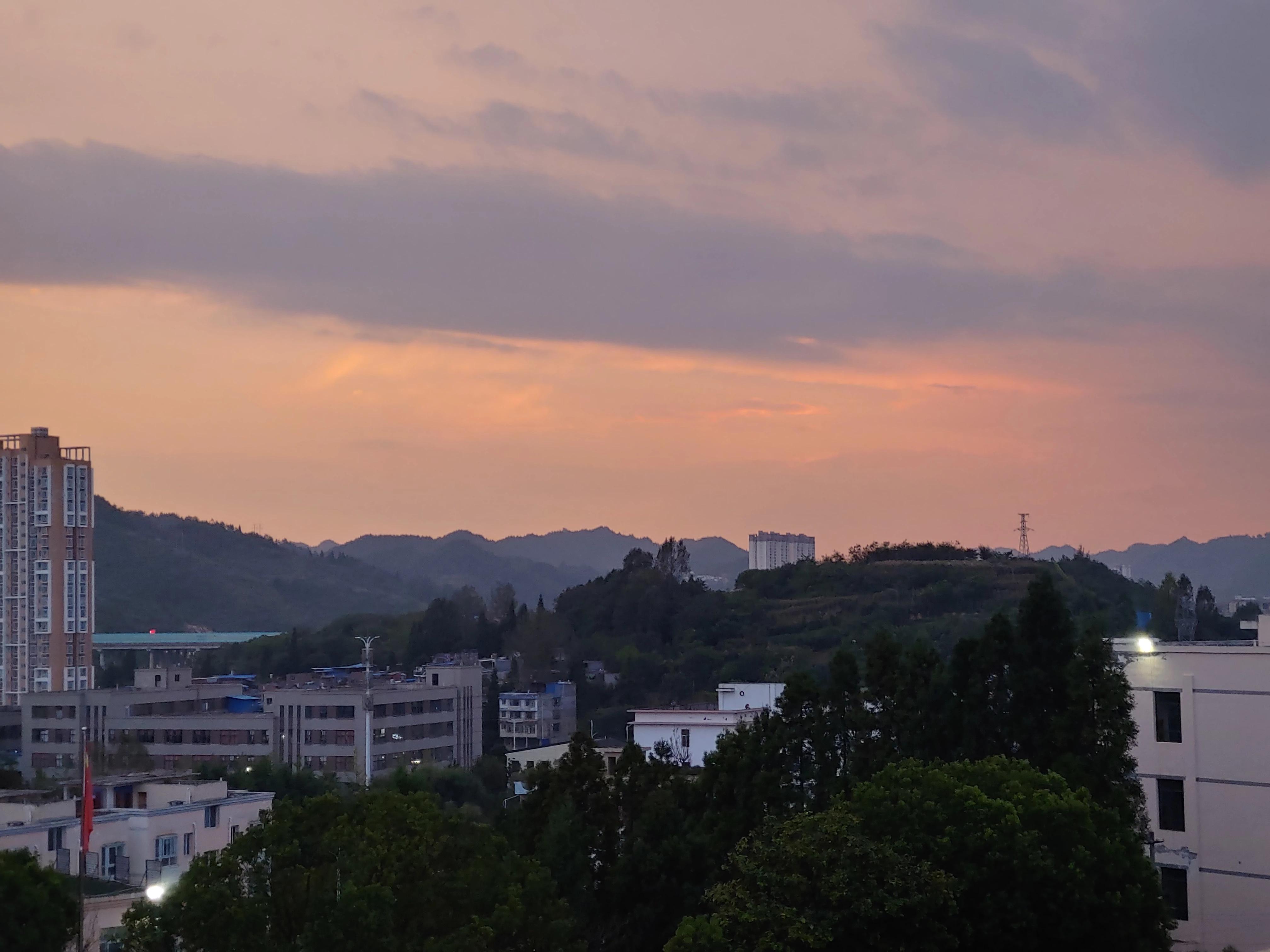 那些陪你度过低谷期的句子(图1)