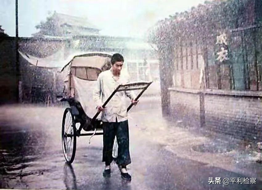 老舍《骆驼祥子》最经典的7句话，渡了无数人(图3)