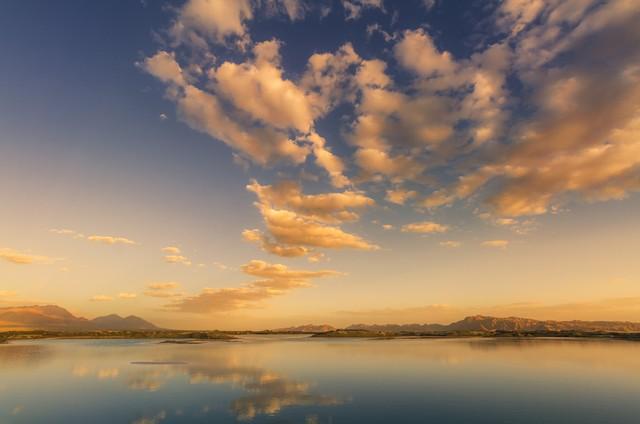 平淡的日子，淡泊了流年，宁静的岁月，梳理着沧桑(图2)