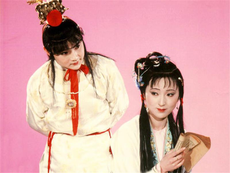 林黛玉和贾宝玉，两人经典对白，其中十二个字被情侣奉为经典(图3)