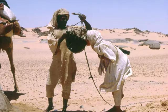 顿悟，在撒哈拉沙漠(图9)