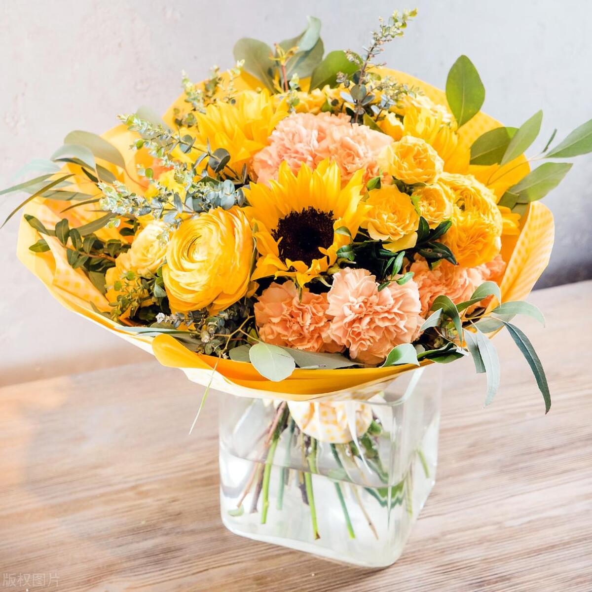 热爱生活、爱自己的励志文案：让一路花香满径，让日子安暖自若(图1)