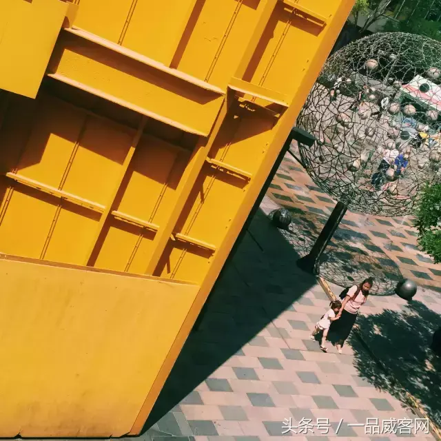 三里屯角落里藏了文案，还有故事(图3)