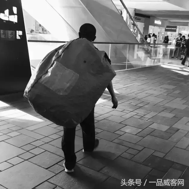 三里屯角落里藏了文案，还有故事(图8)