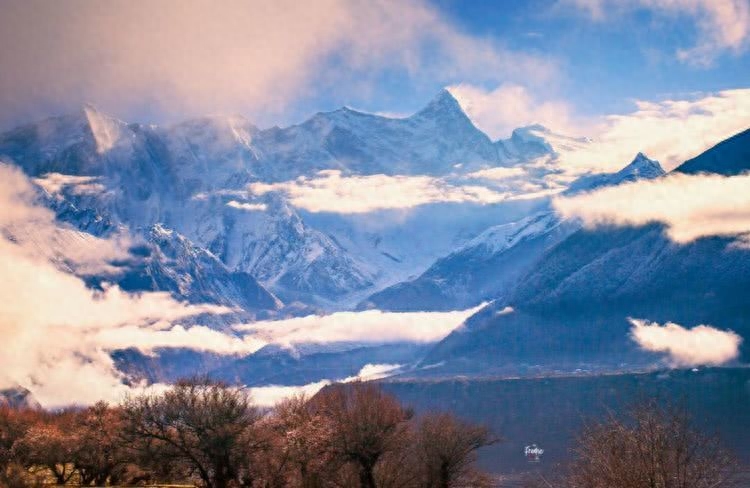 16首励志经典诗词，愿你选为座右铭(图3)