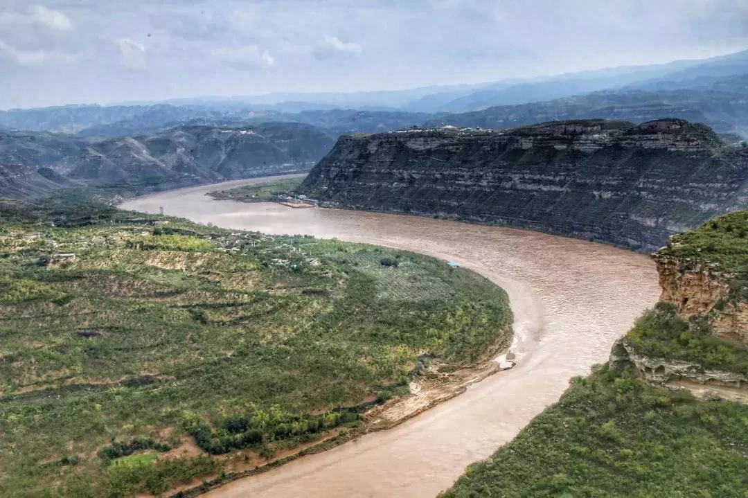 16首励志经典诗词，愿你选为座右铭(图4)