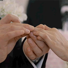 100句情话文案，喜欢和爱全都在这了(图12)