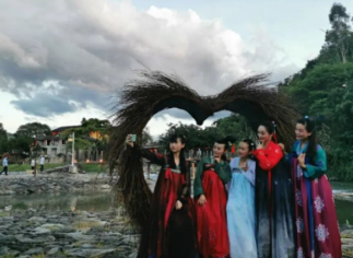 浪漫预警！夜游云水谣，一样的古镇，不一样的夜生活(图13)