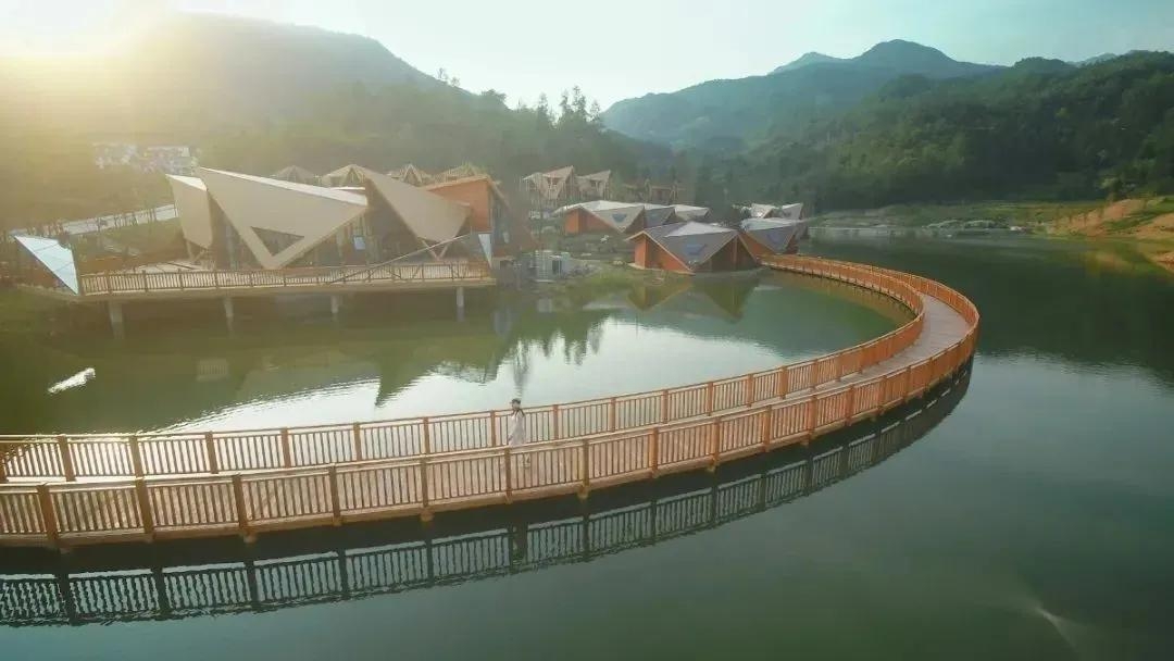 栖居南江民宿：枕星河入梦，与山水同眠(图2)