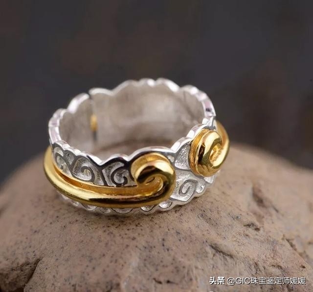 藏在珠宝里的浪漫情话，是最有意义的情侣首饰，将爱情进行到底！(图9)