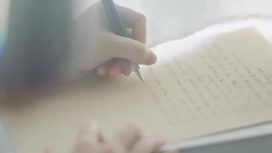 闺蜜结婚给闺蜜的一段暖心话，一段文字一段情，字里行间真心祝福(图6)