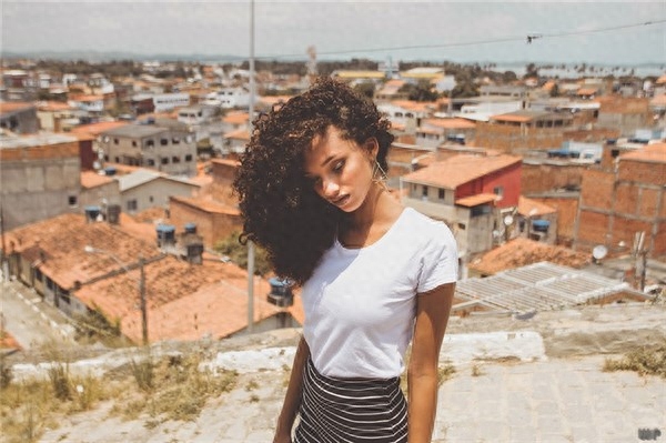 唯美的一句话心情说说，挑一句送给自己吧！(图1)