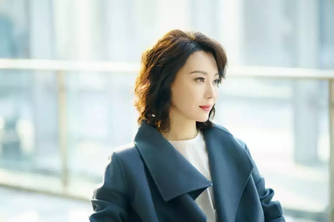 《开学第一课》董卿刷屏：读书带来的气质，就是女人最大的底气(图7)