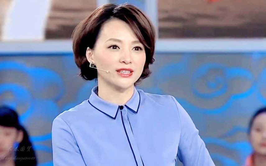 “人间清醒”董卿的五个金句告诉我们，人活着就为了做真正的自己(图2)