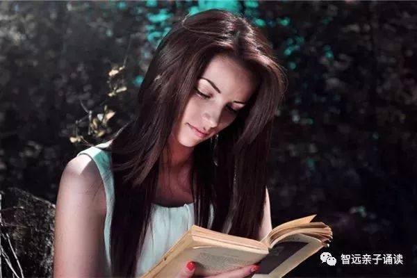 董卿｜爱读书的人，人生也不会太差(图4)