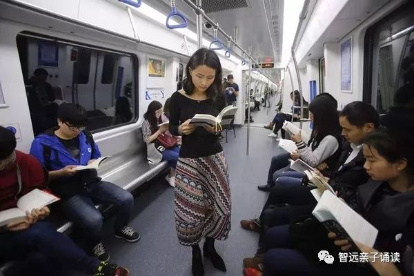 董卿｜爱读书的人，人生也不会太差(图9)