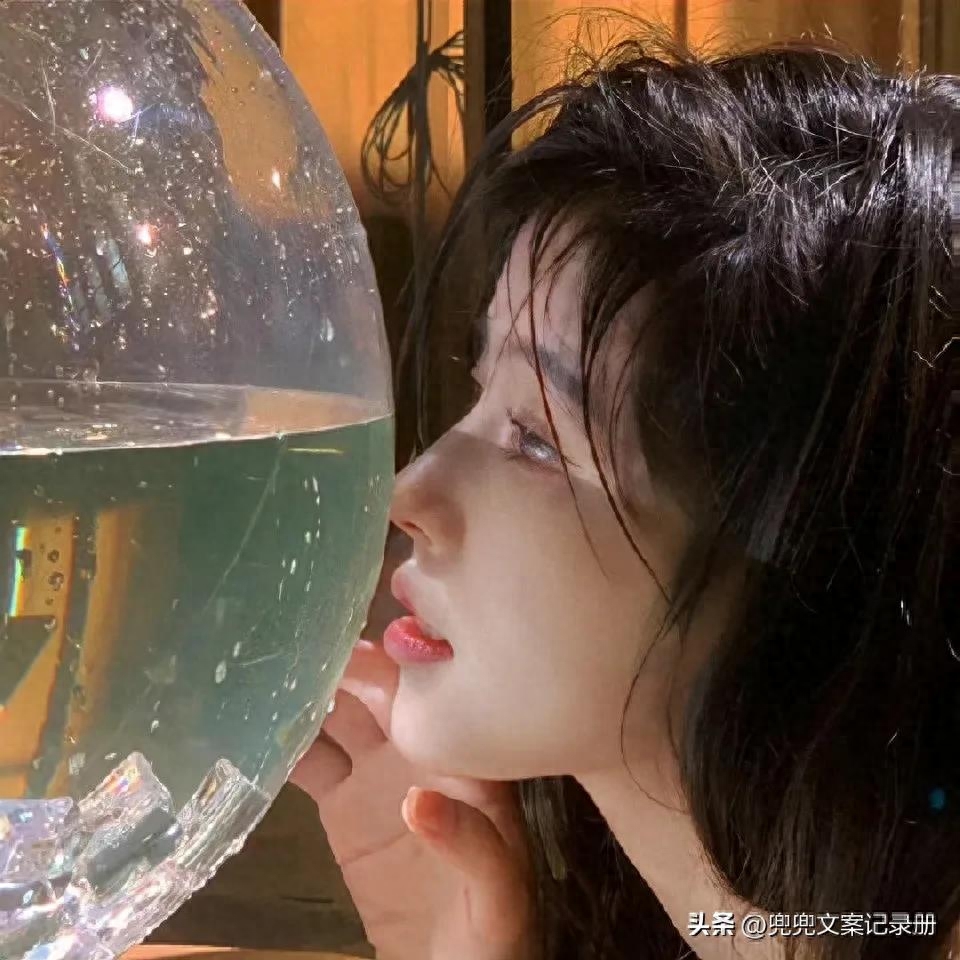 最触动的网易云热评文案句子(图4)