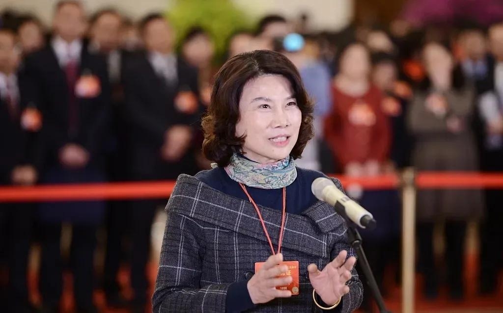 春节后开工，请把董姐这十大金句贴在自己桌上(图7)