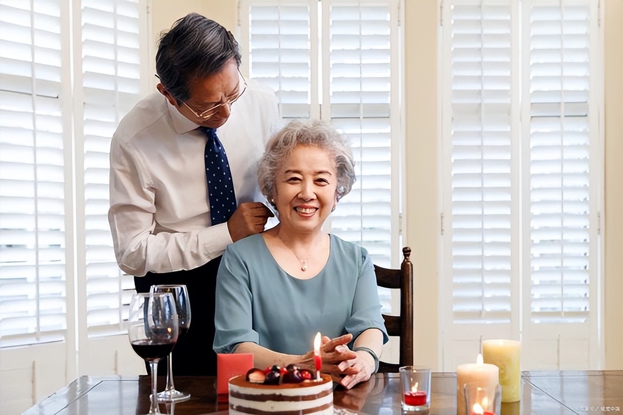 结婚纪念日简短真实的句子(图2)